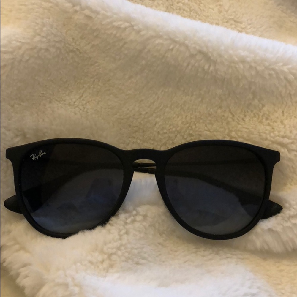 Ray ban, ERIKA